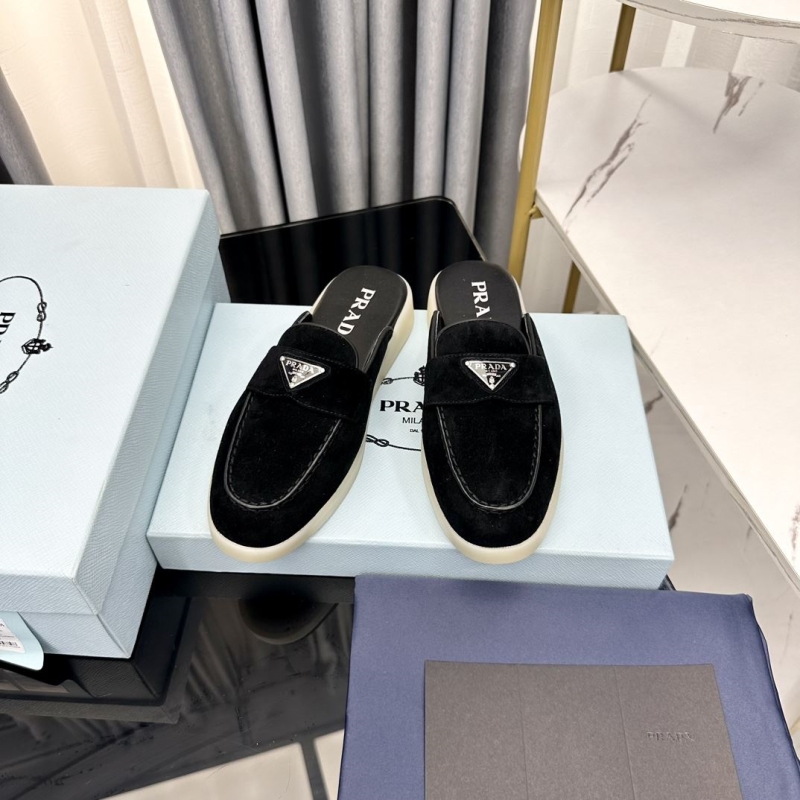 Pra*a casual shoes